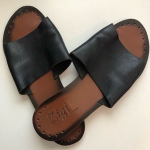 Zigi Artisan Slip On
